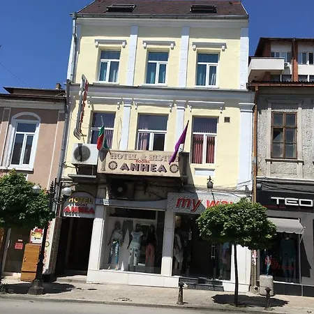 Anhea Отель Велико-Тырново